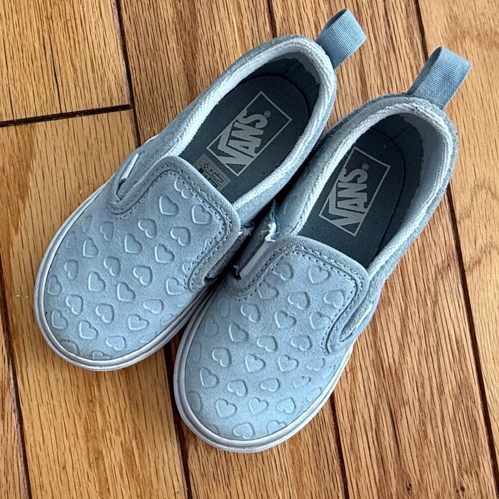 Vans Toddler 8.5 Girl Slip-On  V Blue Fog Suede Muted Metallic Embossed Hearts